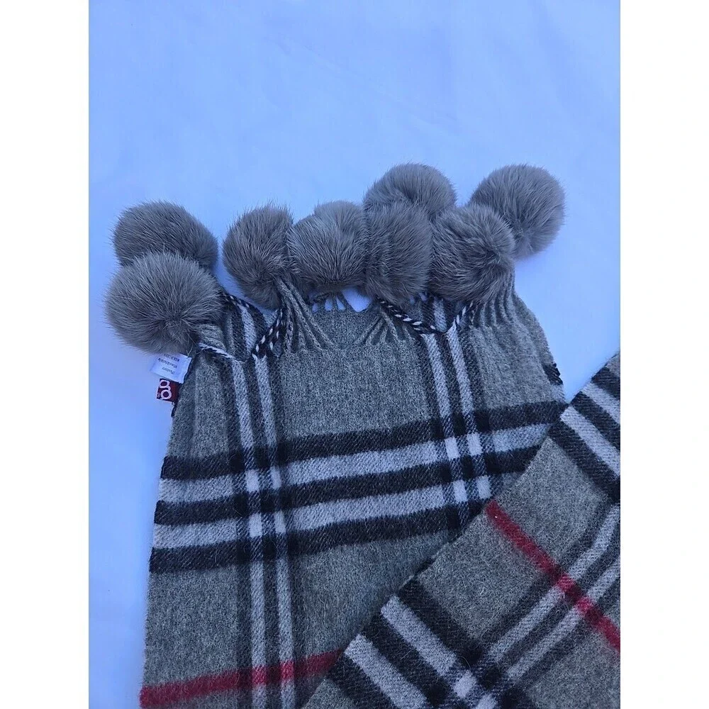 scarf  100% Cashmere With Fur Pompons